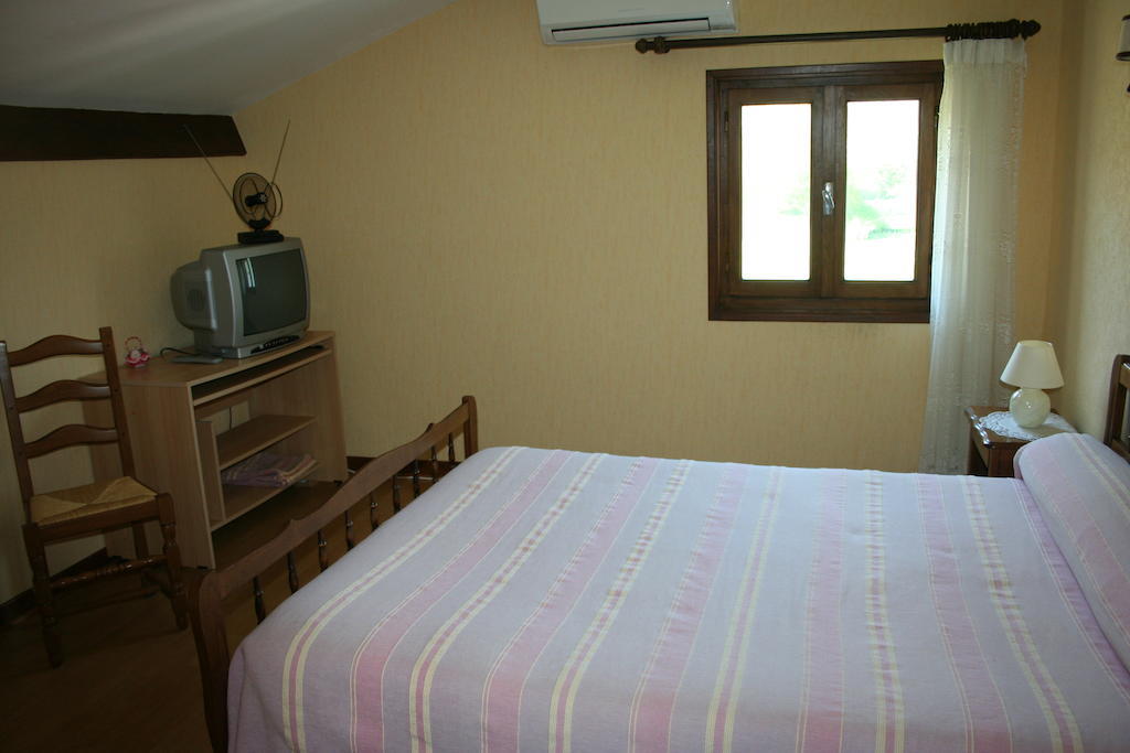 Chambres D'Hotes Chez Pascaline Ispoure Rum bild